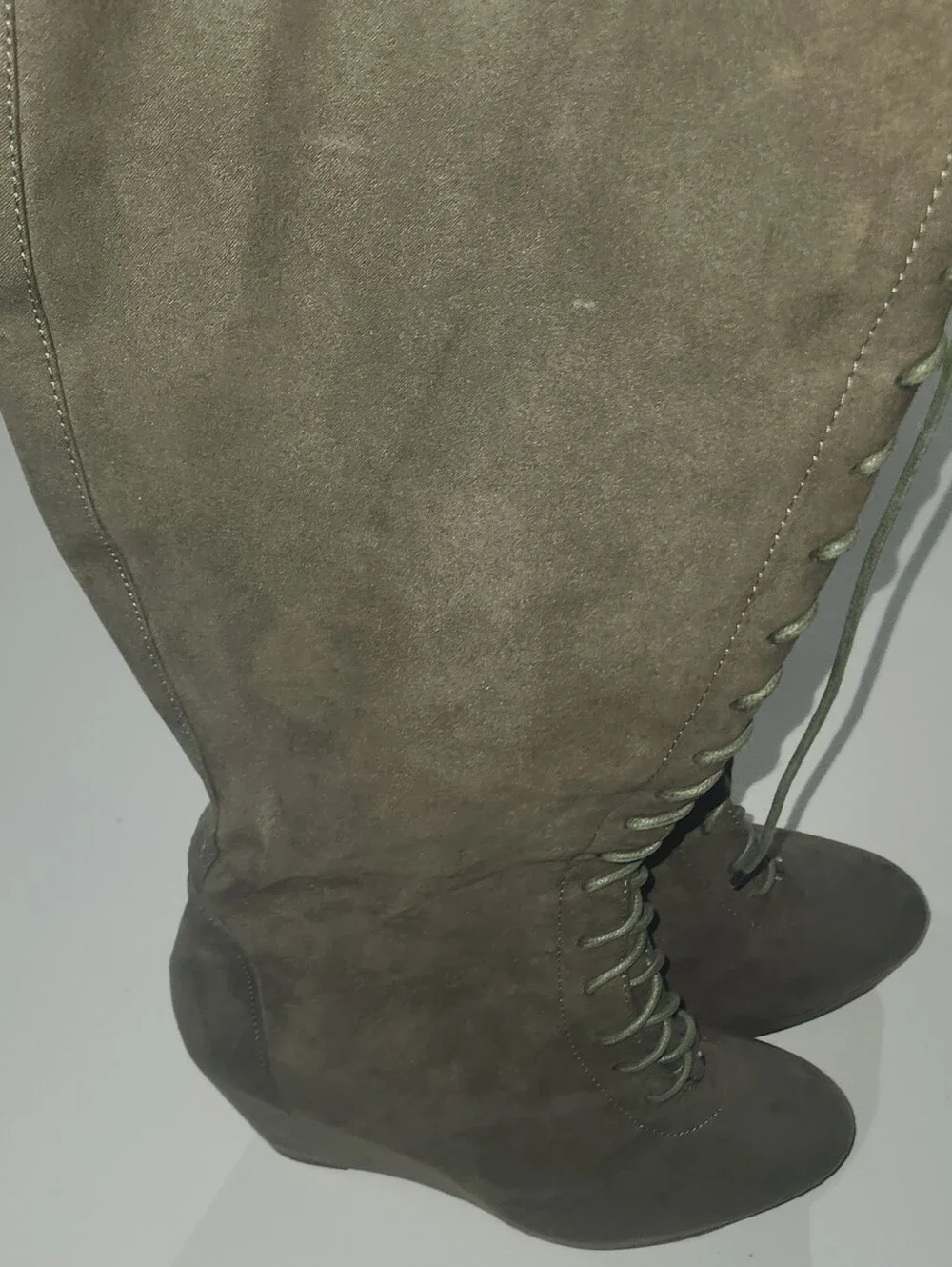 Cato Olive Green Knee High Faux Suede Boots Lace Up Side Zip Size 8.5